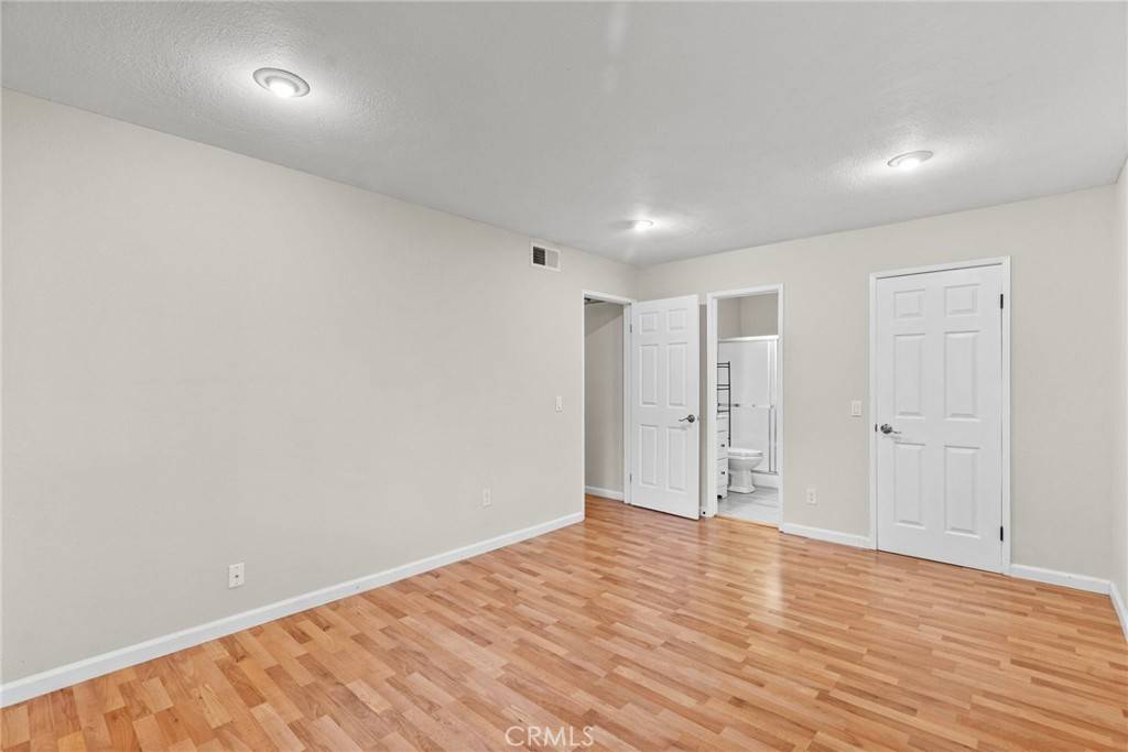 Canyon Country, CA 91351,18752 Mandan ST #1016