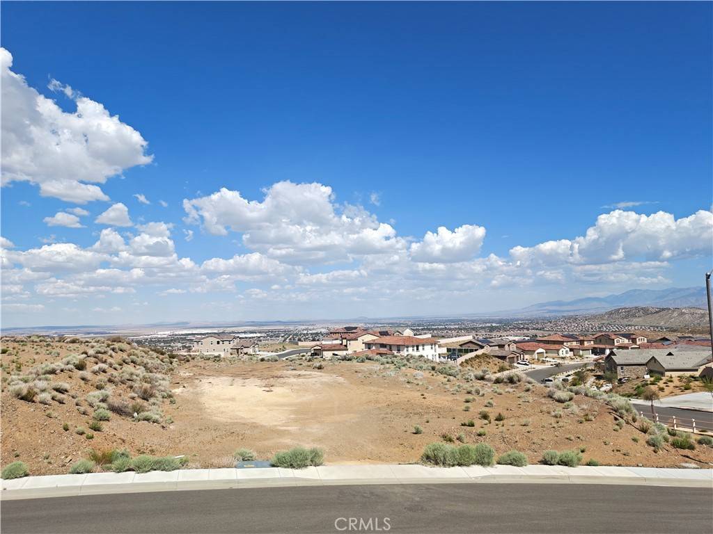 Palmdale, CA 93551,39602 Marina CT