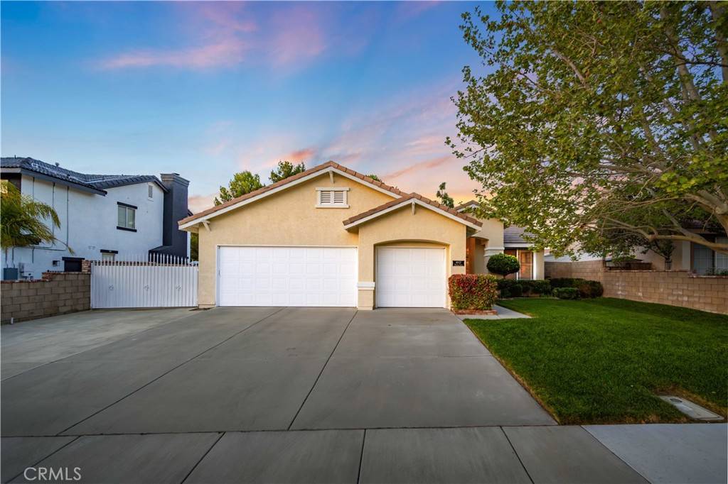 Palmdale, CA 93551,4037 Vitrina LN