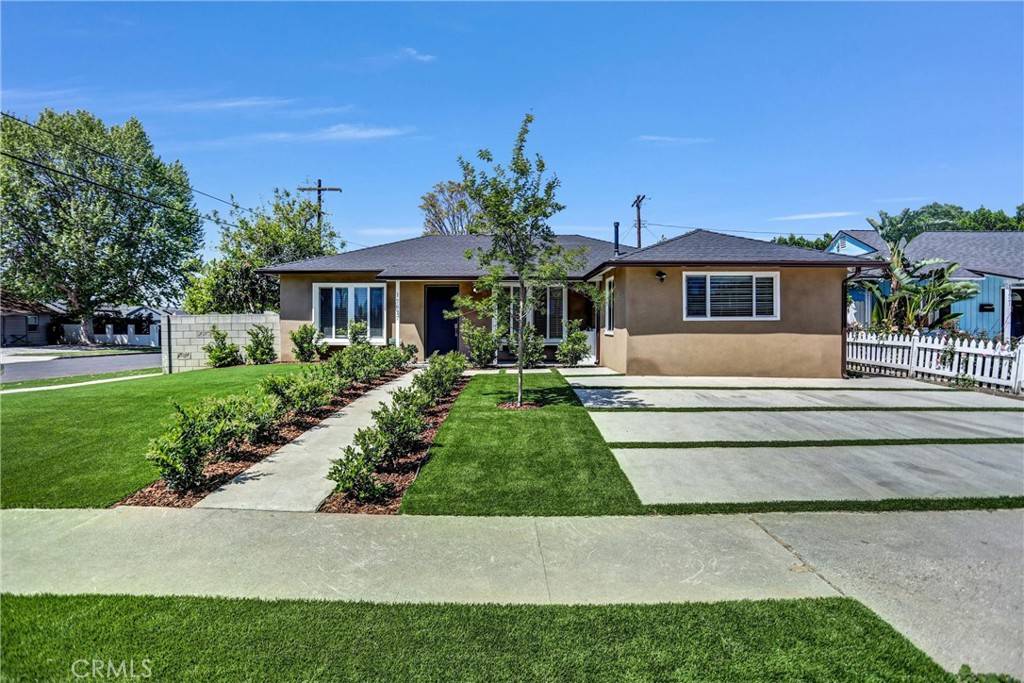 Van Nuys, CA 91406,17627 Caprino PL