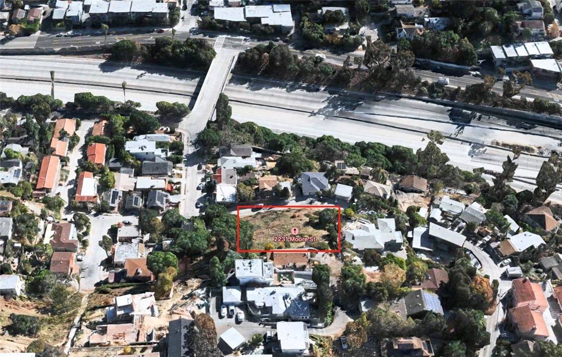 Los Angeles, CA 90039,2231 Moore ST