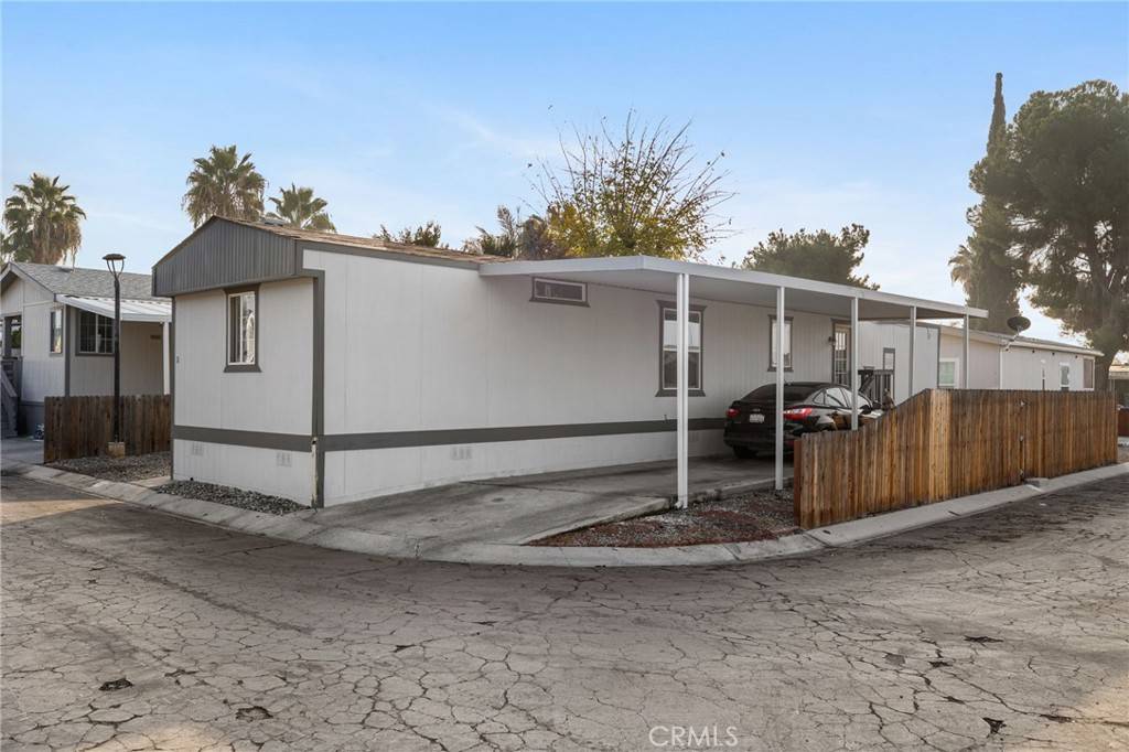 Bakersfield, CA 93306,6601 Eucalyptus DR #11
