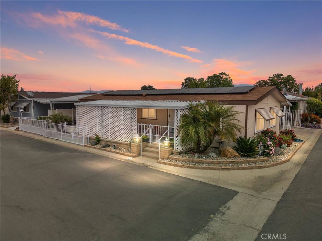 Bakersfield, CA 93307,6000 E Brundage LN #14