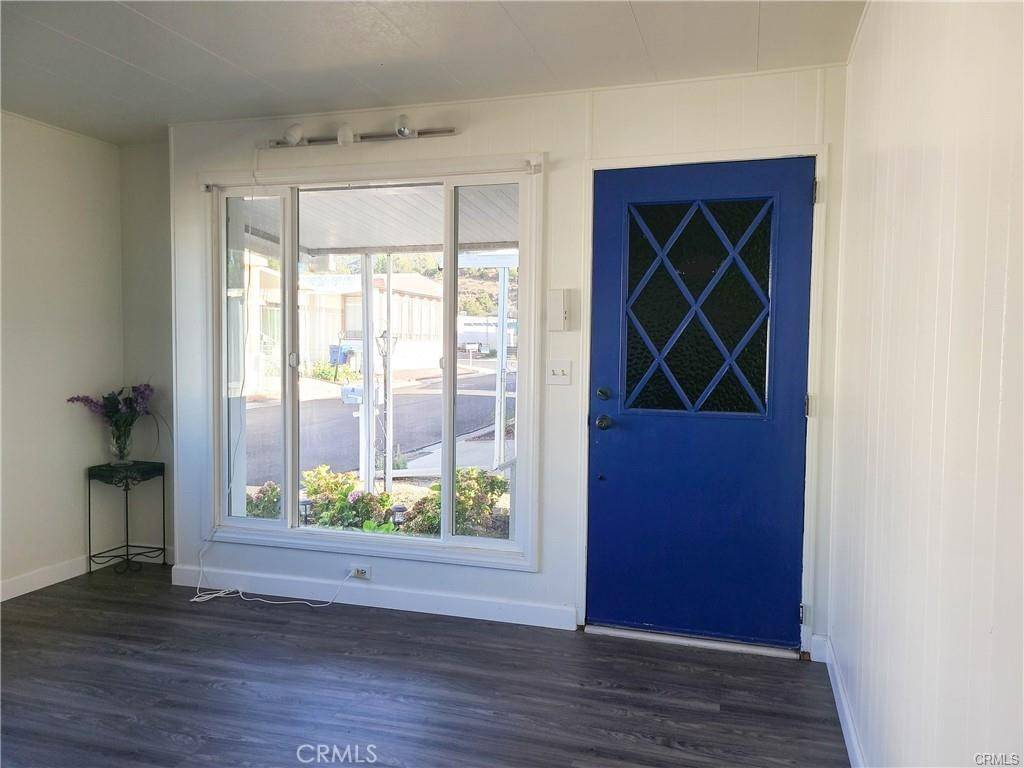 Newbury Park, CA 91320,37 PRINGLE CT