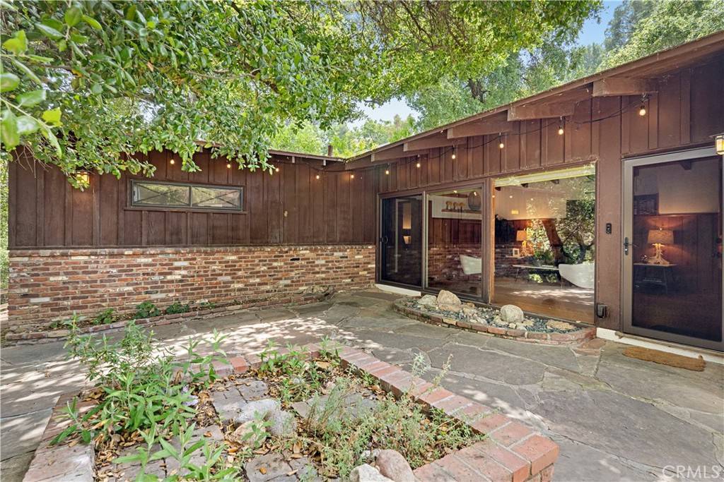Sunland, CA 91040,9737 Shadow Island DR