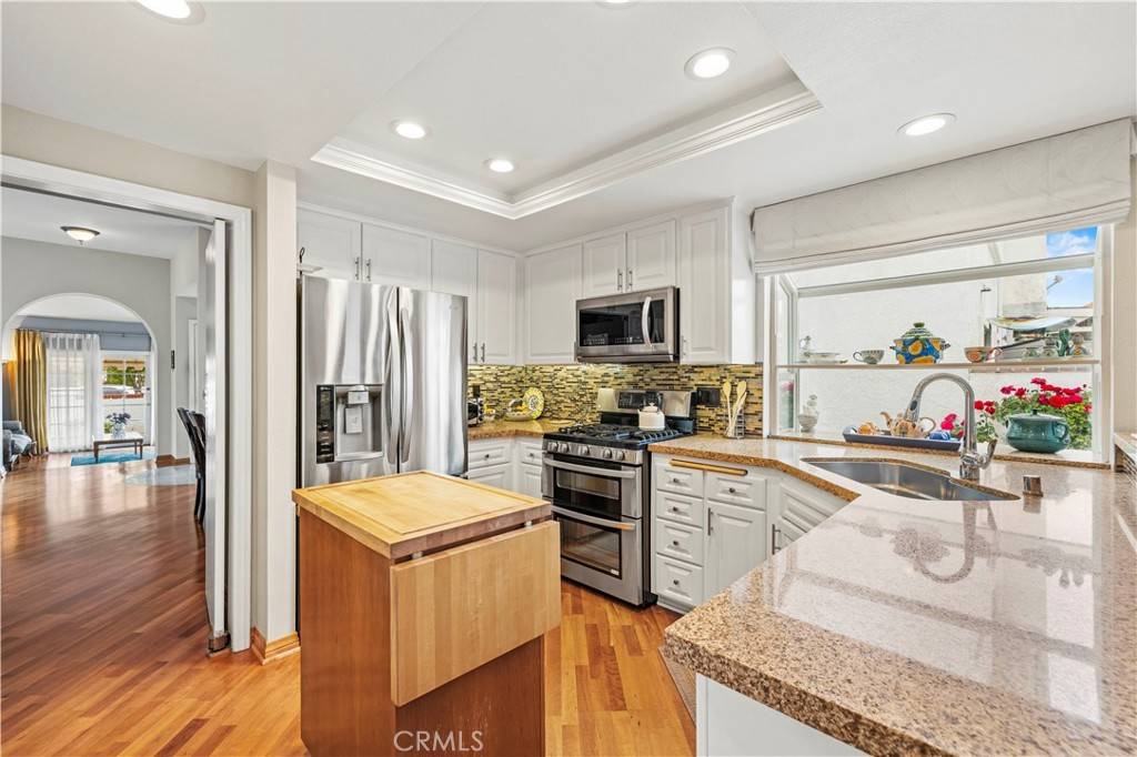 Valencia, CA 91355,24620 Cordera CT