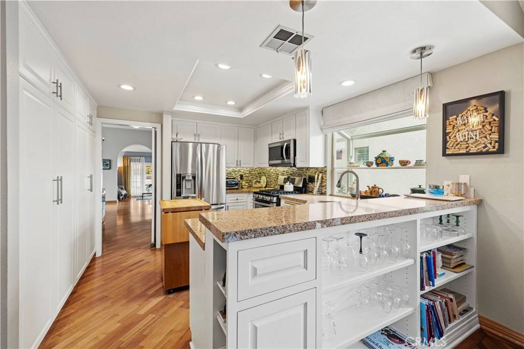 Valencia, CA 91355,24620 Cordera CT