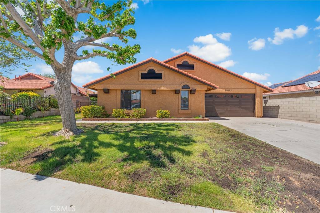 Palmdale, CA 93550,37073 Keith CT