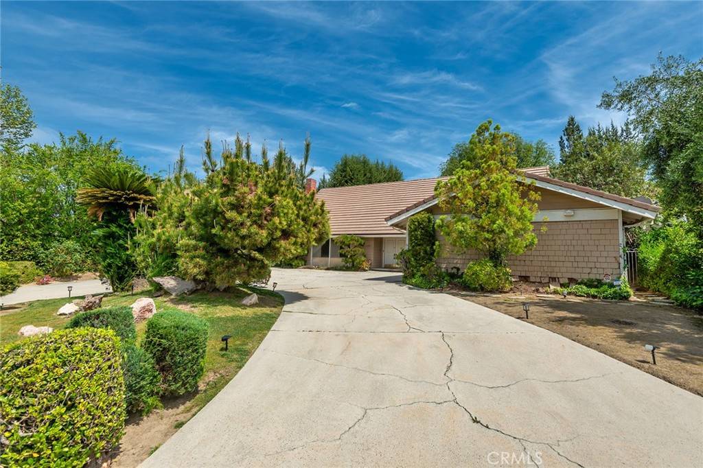 Tarzana, CA 91356,4208 Aleman DR