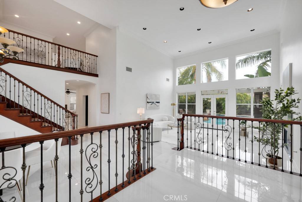 West Hills, CA 91307,7350 Hillsview CT