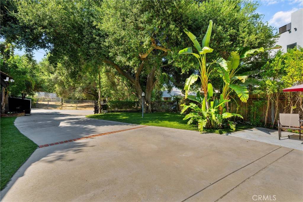Calabasas, CA 91302,22959 Humming Bird WAY