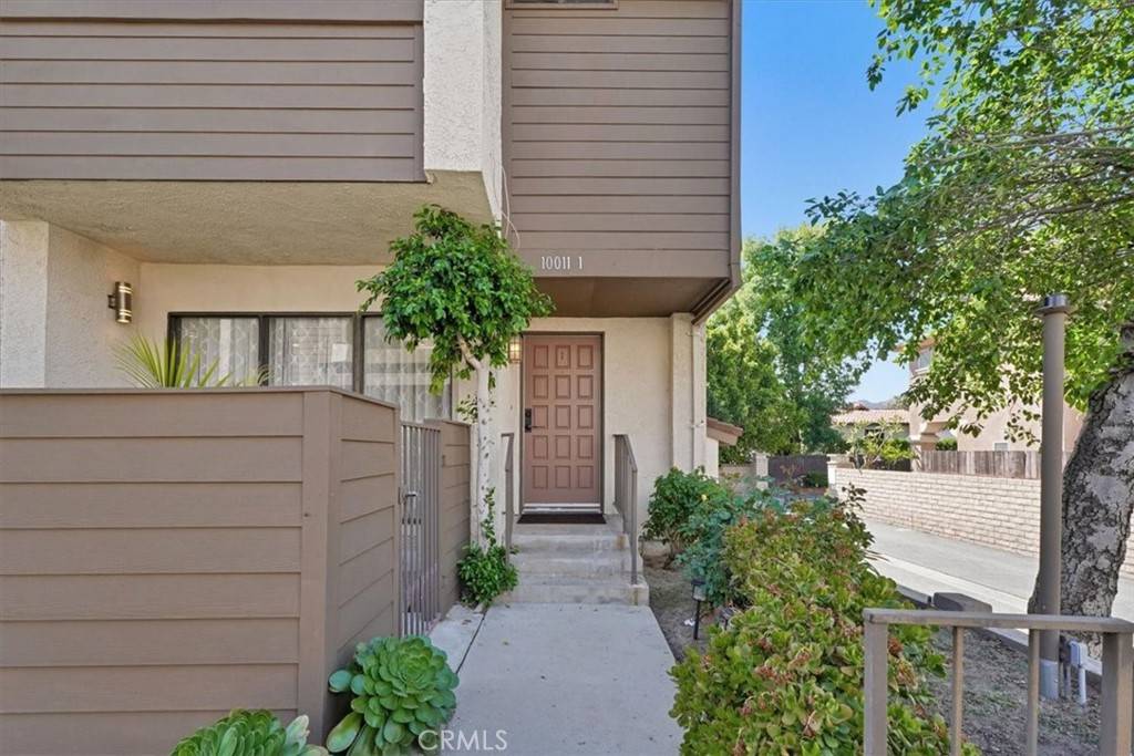 Chatsworth, CA 91311,10011 Topanga Canyon BLVD #1