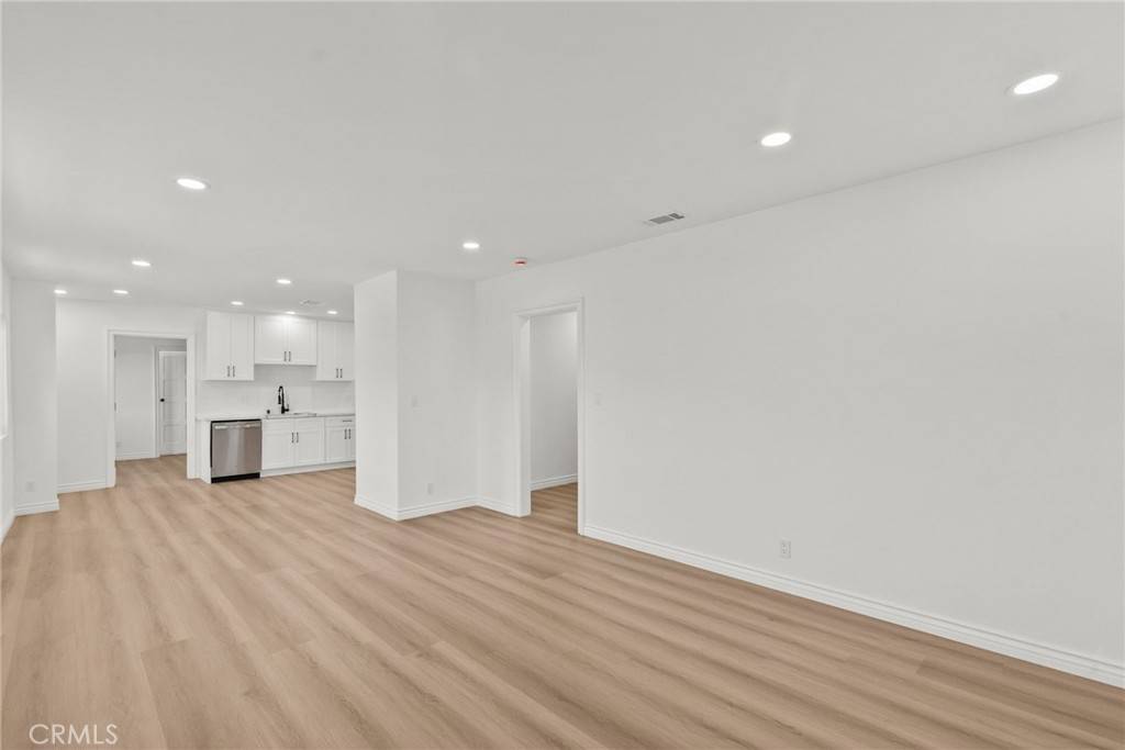 North Hollywood, CA 91605,7223 Kraft AVE