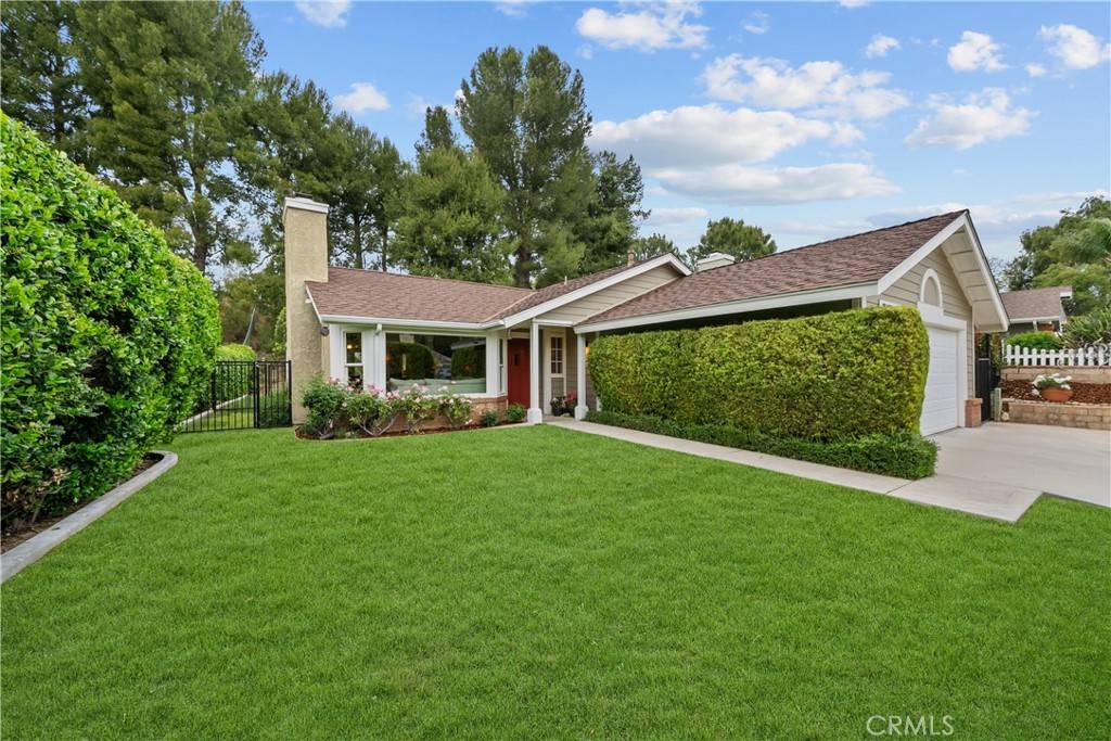 Saugus, CA 91350,22429 Paragon DR