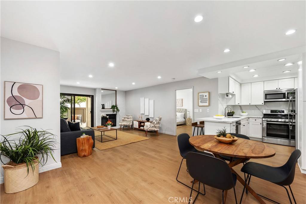 Playa Del Rey, CA 90293,8600 Tuscany AVE #209