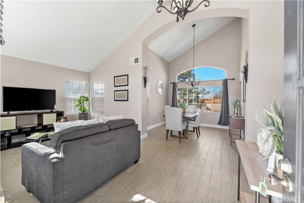 Palmdale, CA 93551,2813 Sandstone CT