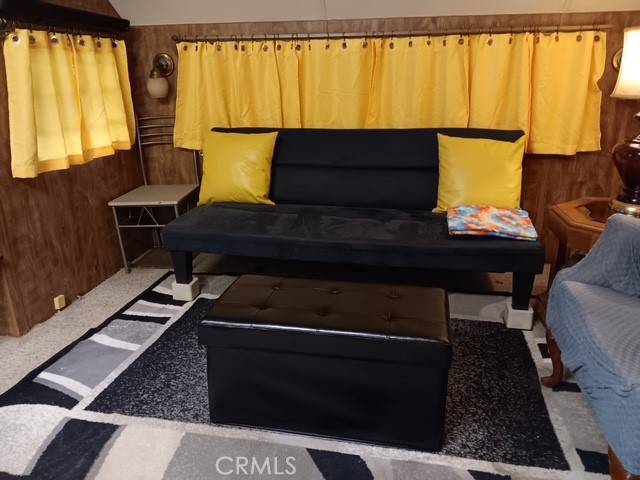 Tehachapi, CA 93561,206 W J ST #5