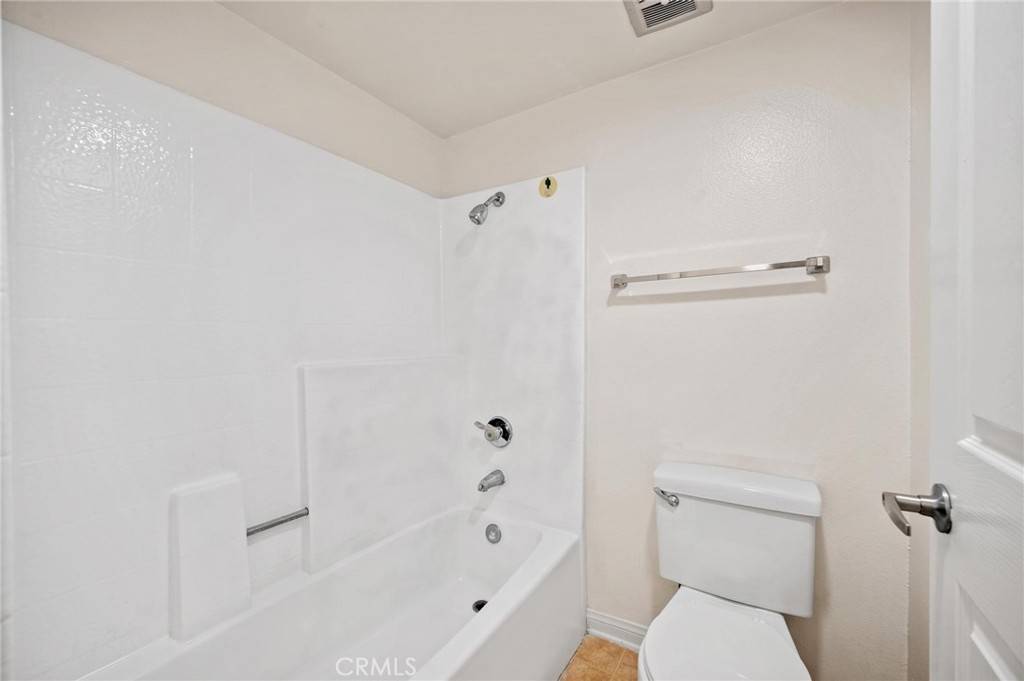 21550 Burbank BLVD #117 Woodland Hills, CA 91367