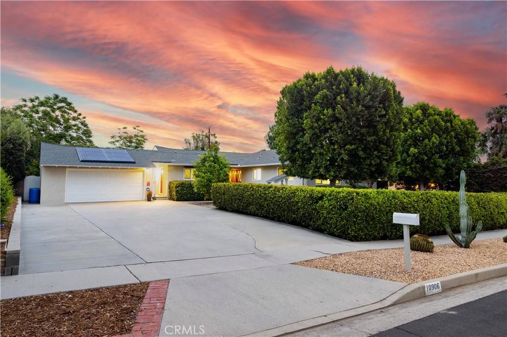 Porter Ranch, CA 91326,10906 Darby AVE