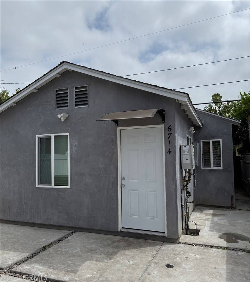 Reseda, CA 91335,6714 Etiwanda Ave