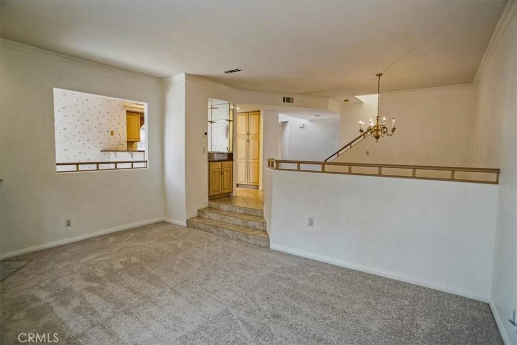Newbury Park, CA 91320,7 Greenmeadow DR
