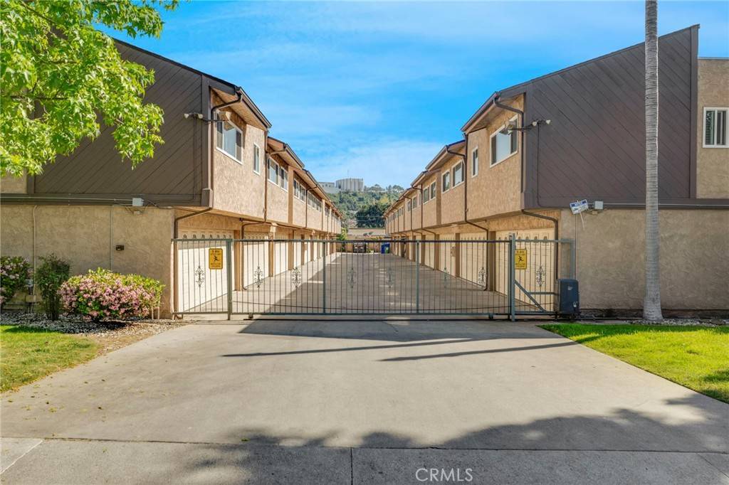 Glendale, CA 91205,630 E Acacia AVE #6