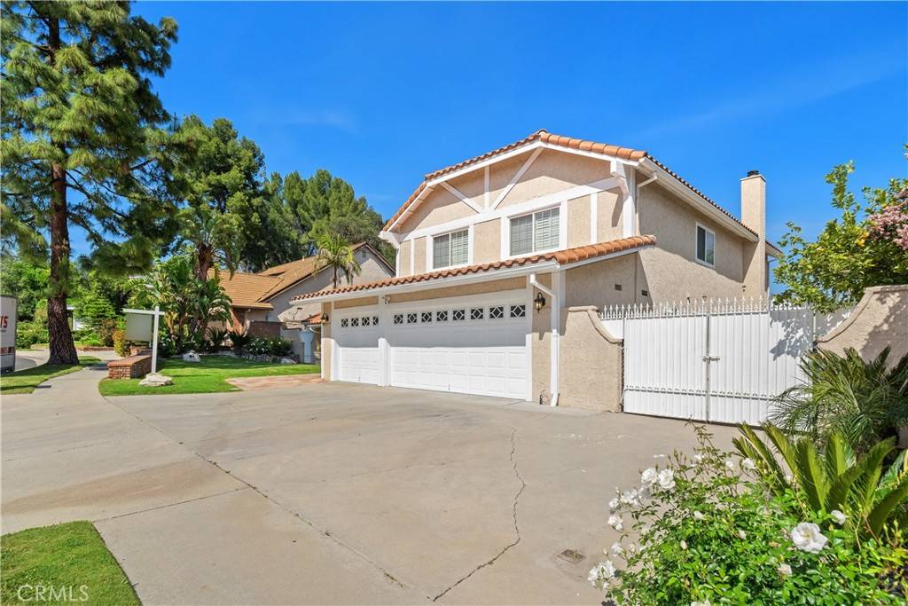 Chatsworth, CA 91311,11030 Cozycroft AVE