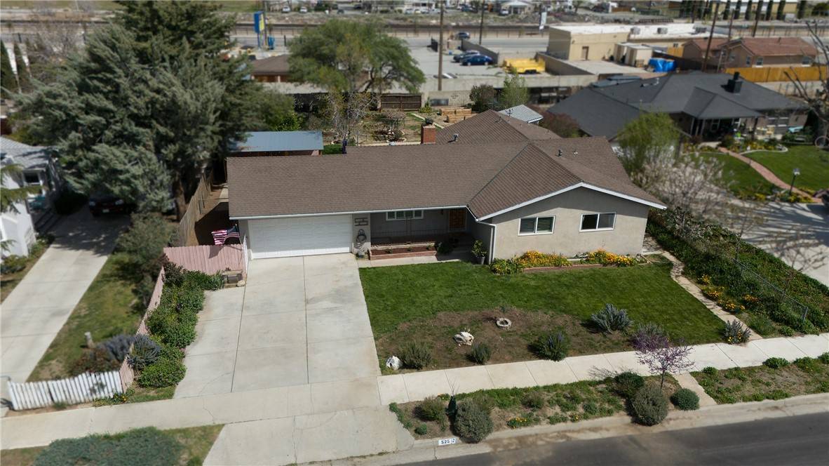 Tehachapi, CA 93561,525 E F ST
