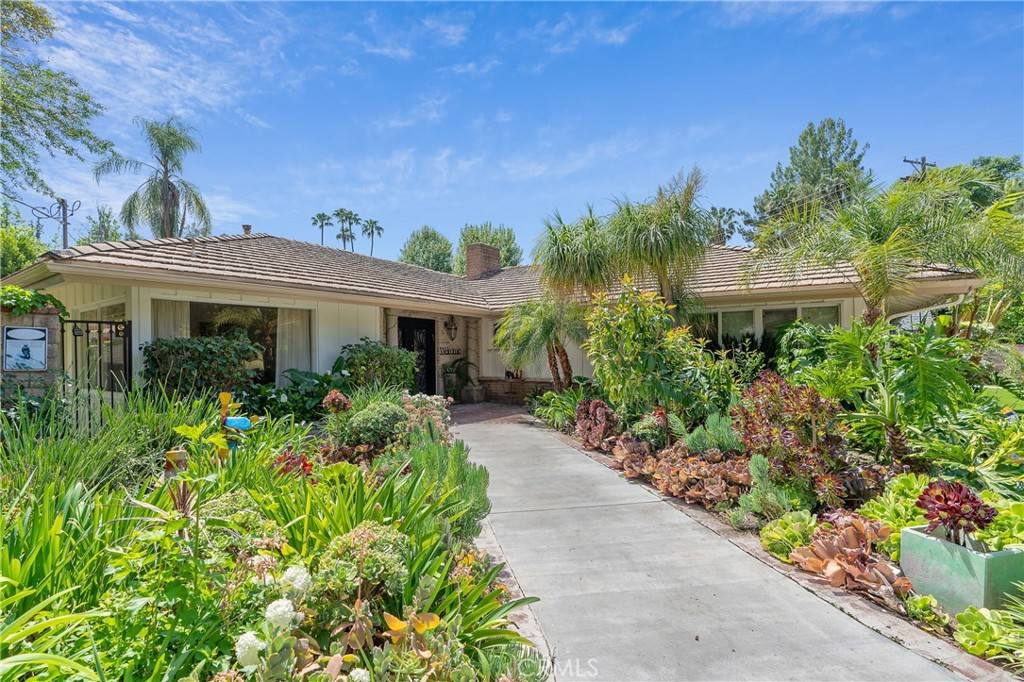 Tarzana, CA 91356,4807 Vanalden AVE
