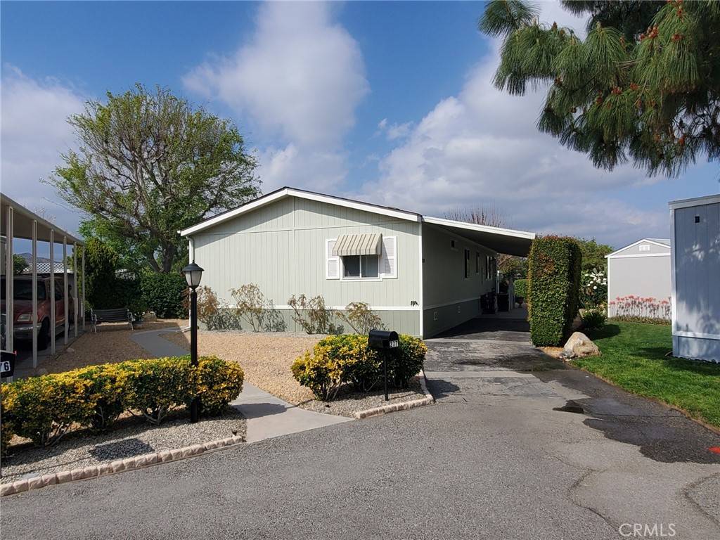 Canyon Country, CA 91351,27361 Sierra HWY #277