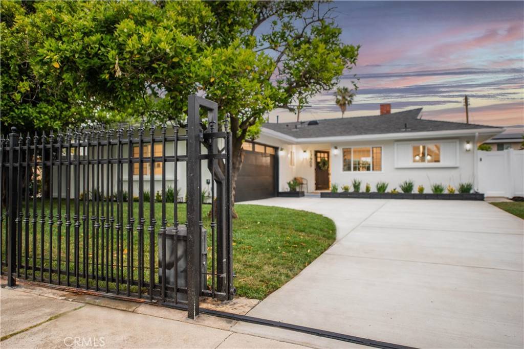 Encino, CA 91316,17909 Erwin ST