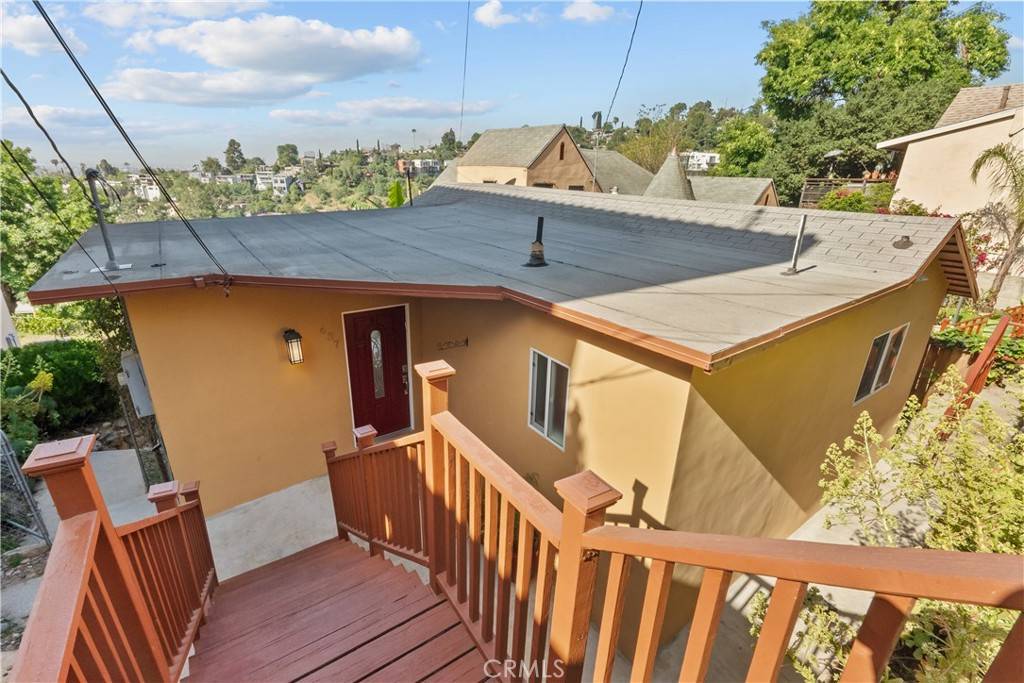Los Angeles, CA 90065,637 Sunnyhill DR