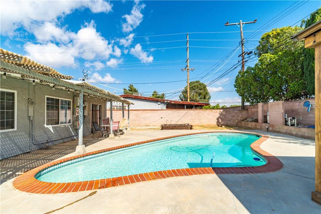 Lancaster, CA 93534,1008 W Avenue J13
