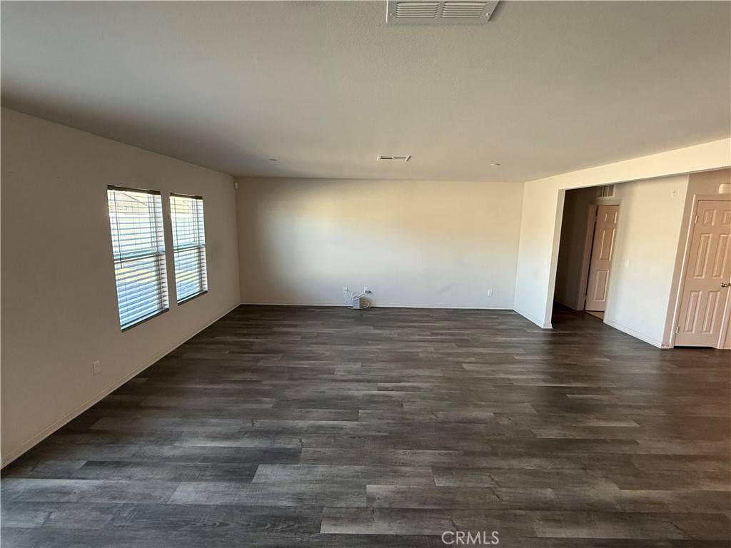 Lancaster, CA 93535,2113 E Newgrove ST