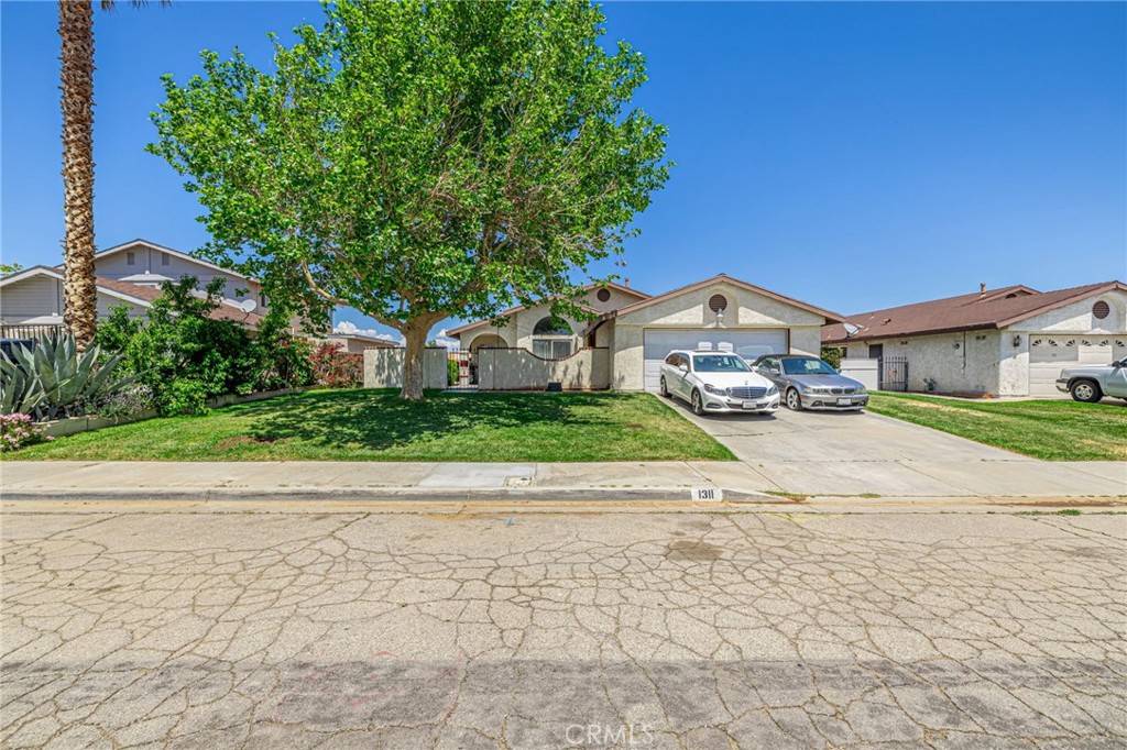 Palmdale, CA 93550,1311 E Avenue Q11
