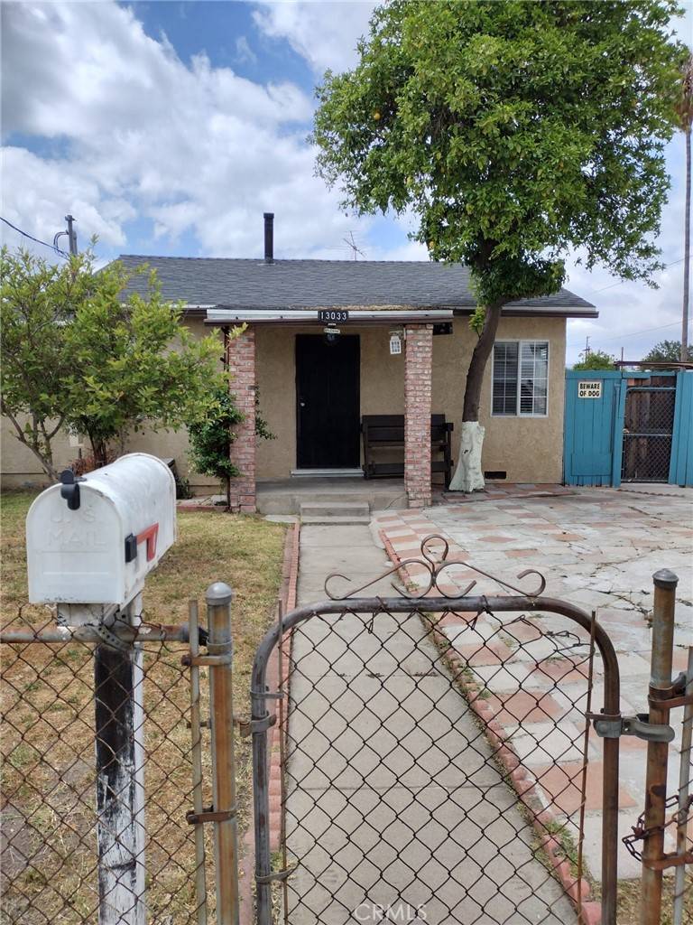 Pacoima, CA 91331,13033 Kamloops ST