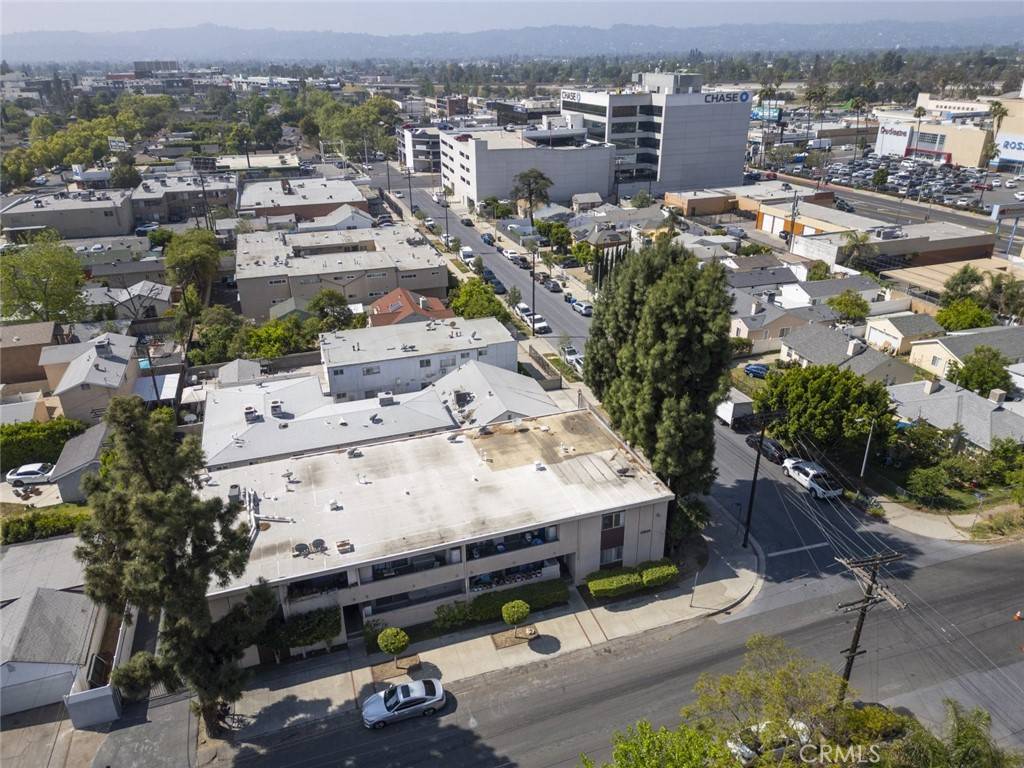 North Hollywood, CA 91606,12020 Hamlin ST