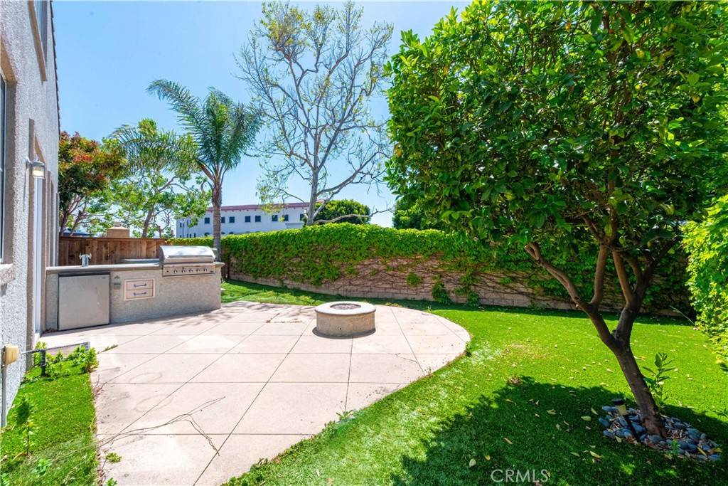 Camarillo, CA 93010,2587 Villamonte CT