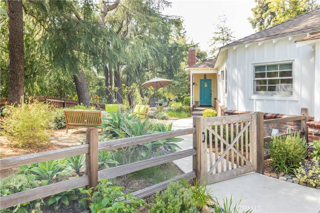 Tarzana, CA 91356,19631 Rosita ST