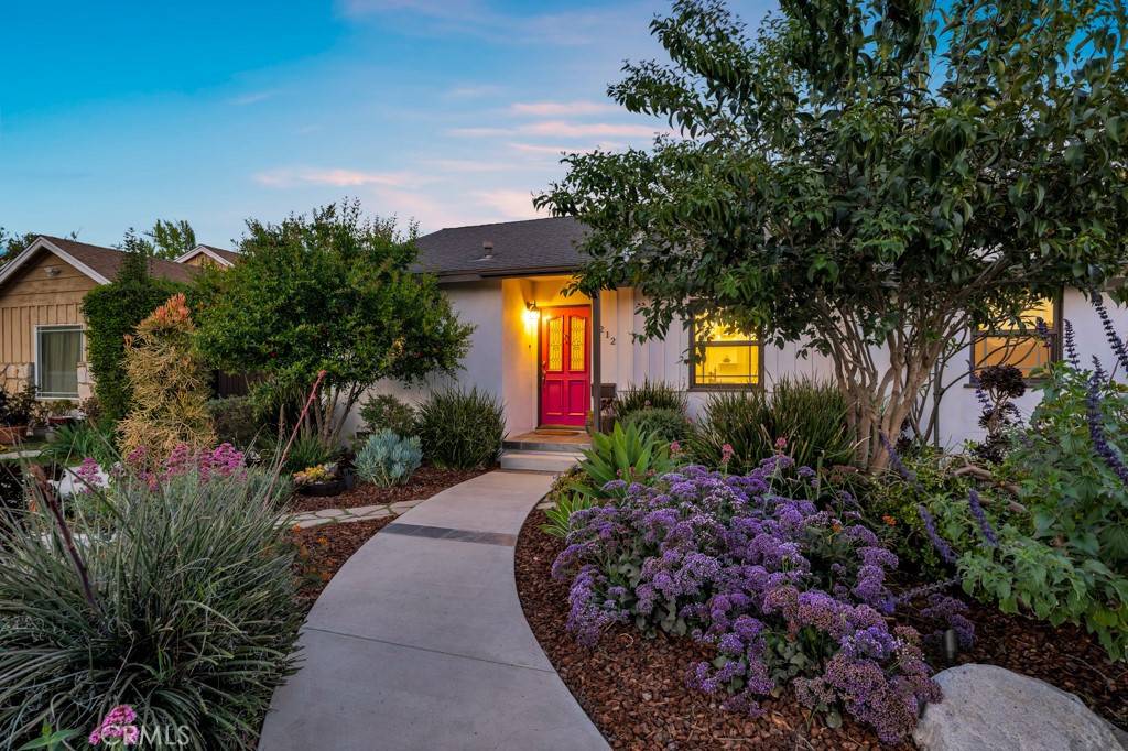 Valley Glen, CA 91401,6212 Colbath AVE