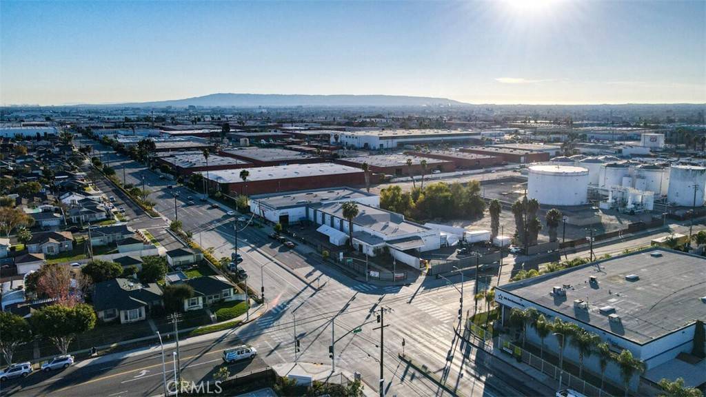 Los Angeles, CA 90061,13501 S Main ST