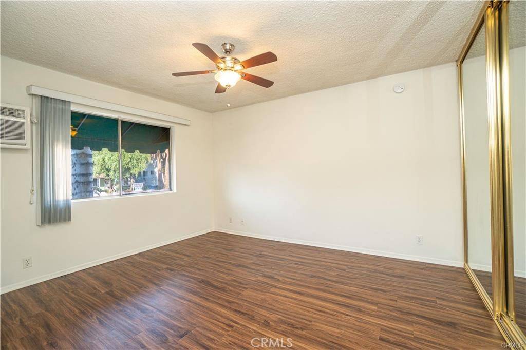 Sherman Oaks, CA 91403,4924 Kester AVE #1