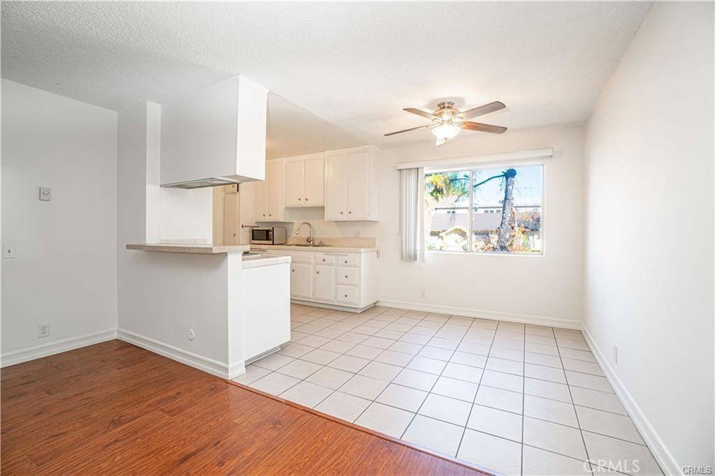 Sherman Oaks, CA 91403,4924 Kester AVE #1