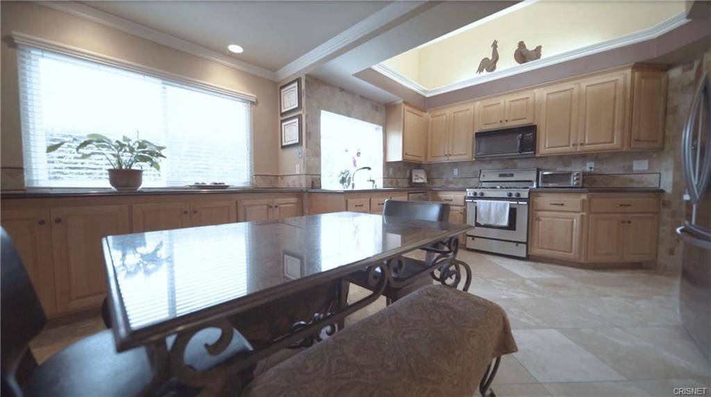 Simi Valley, CA 93063,2685 Placerville CT