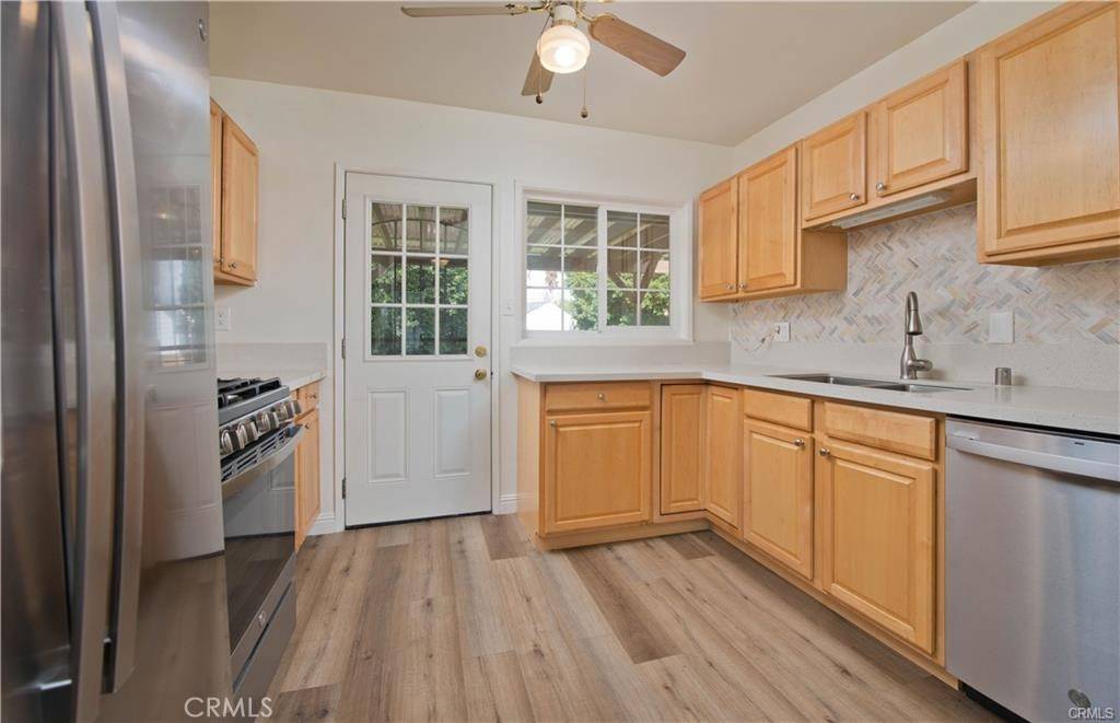 Encino, CA 91316,17919 Emelita ST