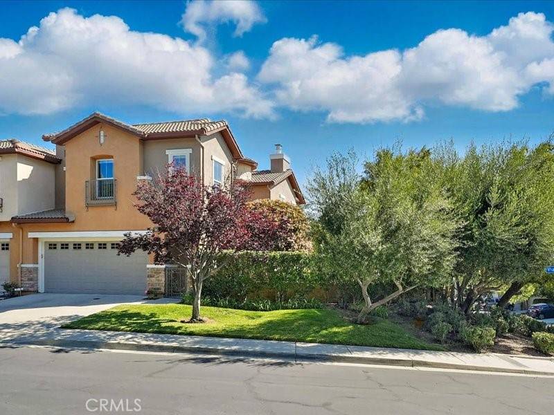 Valencia, CA 91381,26706 Via Colina