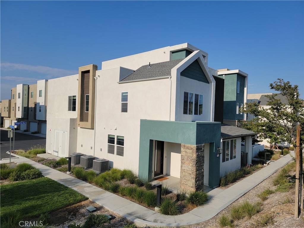 Valencia, CA 91381,27078 Painted Sky WAY