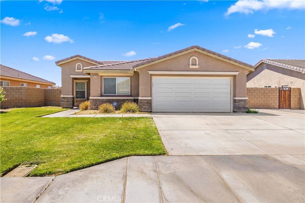 Lancaster, CA 93535,45725 Parkview LN