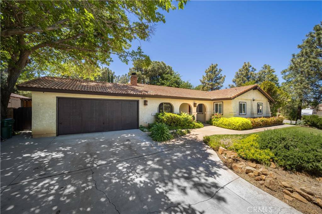 Lancaster, CA 93536,42077 Ivesgrove DR