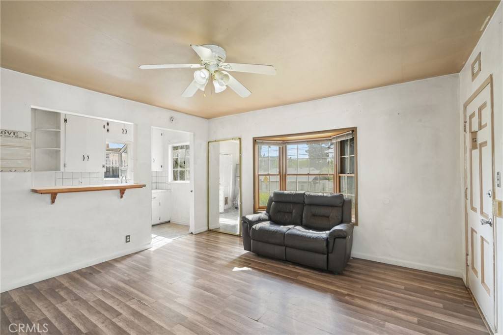 Sunland, CA 91040,10546 Mcvine AVE
